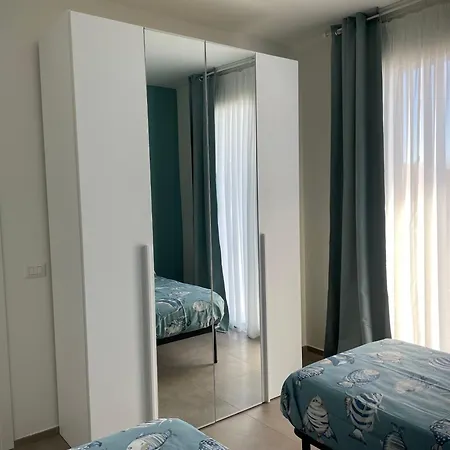 Polinesia 11 * Lido delle Nazioni