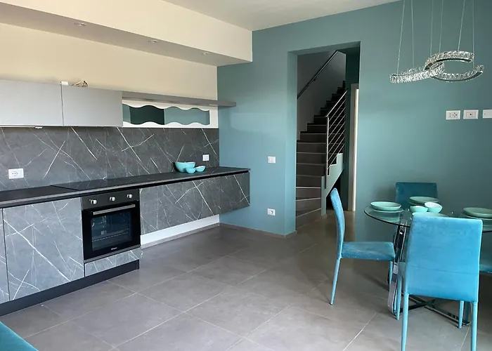 Polinesia 11 * Лидо-делле-Национи