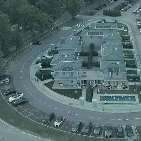 Polinesia 11 Lido delle Nazioni